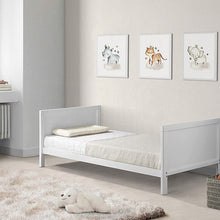 Load image into Gallery viewer, astrid convertible crib in white